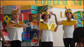 Orilla, Diana - during UN prog-Oct27-12